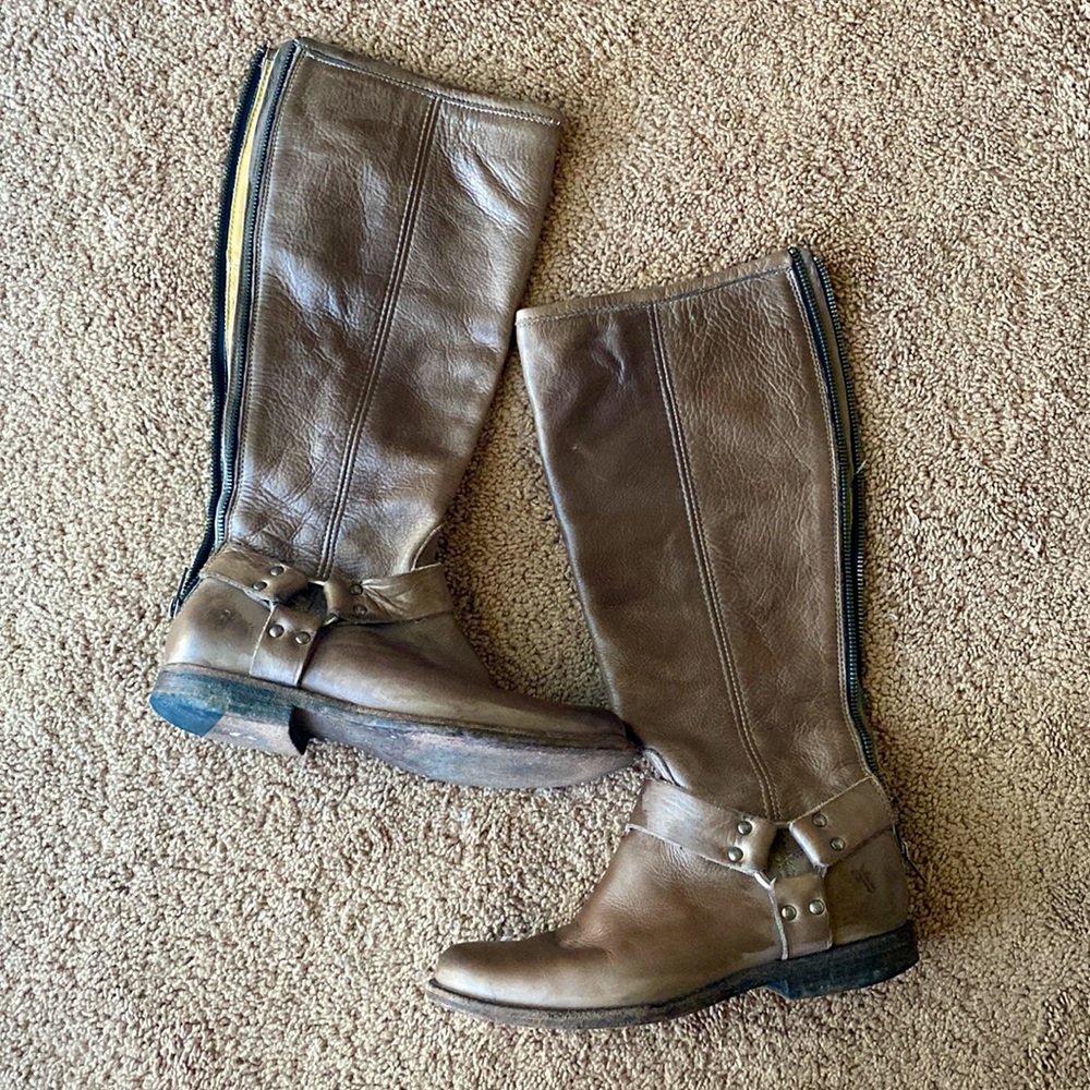 Frye Boots size 7 B